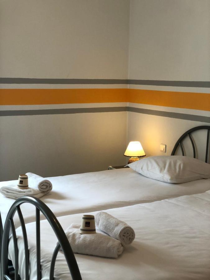 Enzo Hotels Neufchateau By Kyriad Direct Eksteriør bilde