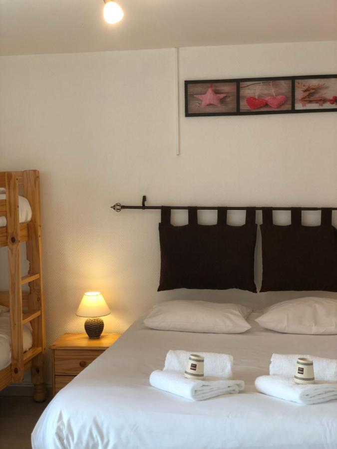 Enzo Hotels Neufchateau By Kyriad Direct Eksteriør bilde